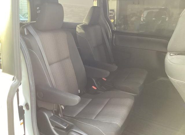 
								TOYOTA NOAH X full									