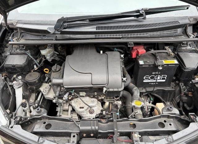 
								TOYOTA VITZ F full									