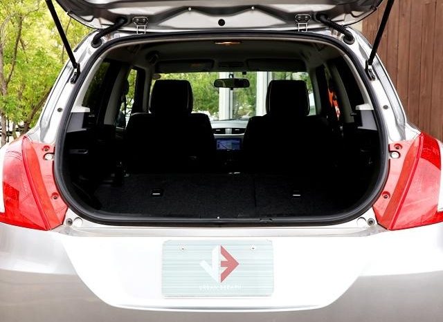 
								SUZUKI SWIFT STYLE full									