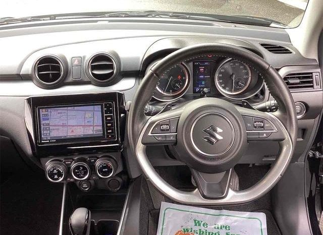 
								SUZUKI SWIFT HYBRID RS full									