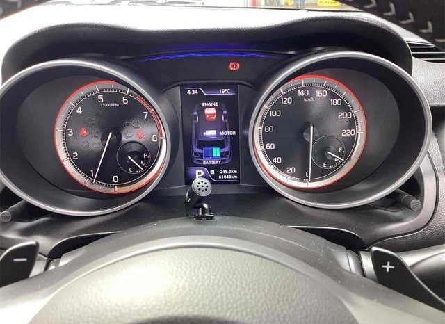 
								SUZUKI SWIFT HYBRID RS full									