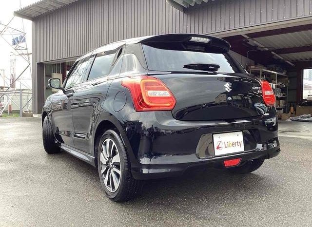 
								SUZUKI SWIFT HYBRID RS full									