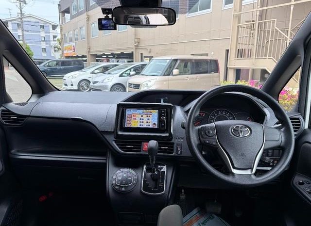 
								TOYOTA NOAH SI WxB II full									