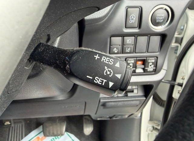 
								TOYOTA NOAH SI WxB II full									
