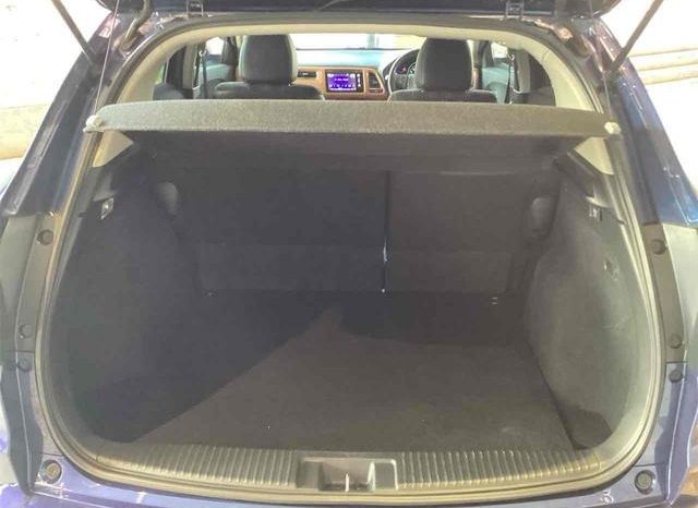 
								HONDA VEZEL HYBRID Z full									