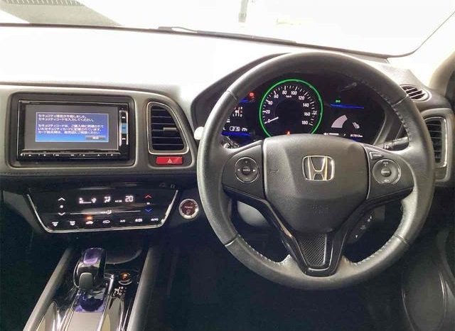 
								HONDA VEZEL HYBRID X full									