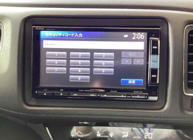 
								HONDA VEZEL HYBRID X full									