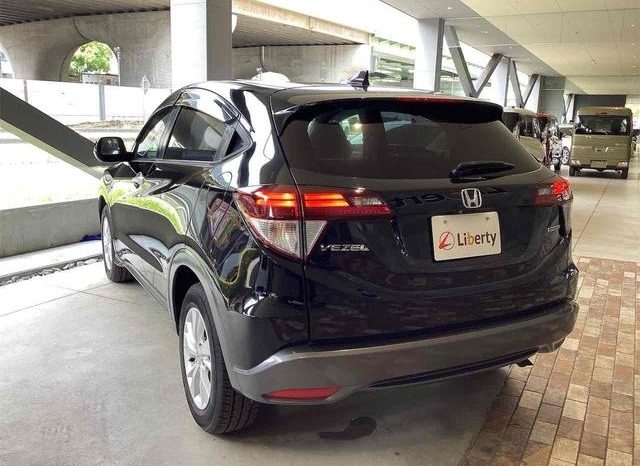 
								HONDA VEZEL HYBRID X full									