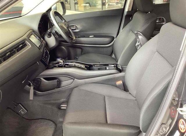 
								HONDA VEZEL HYBRID X full									