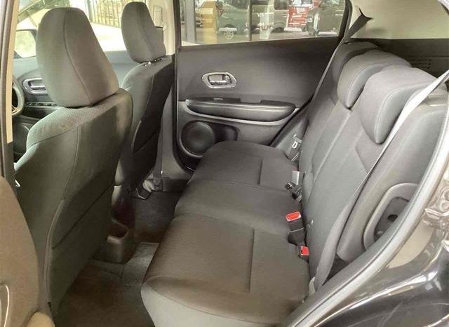 
								HONDA VEZEL HYBRID X full									