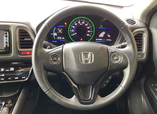 
								HONDA VEZEL HYBRID X full									
