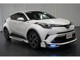 TOYOTA C-HR G