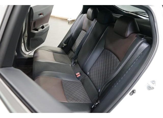 
								TOYOTA C-HR G full									
