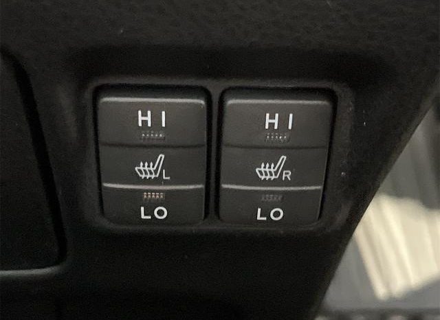 
								TOYOTA VOXY HYBRID ZS KIRAMEKI III full									