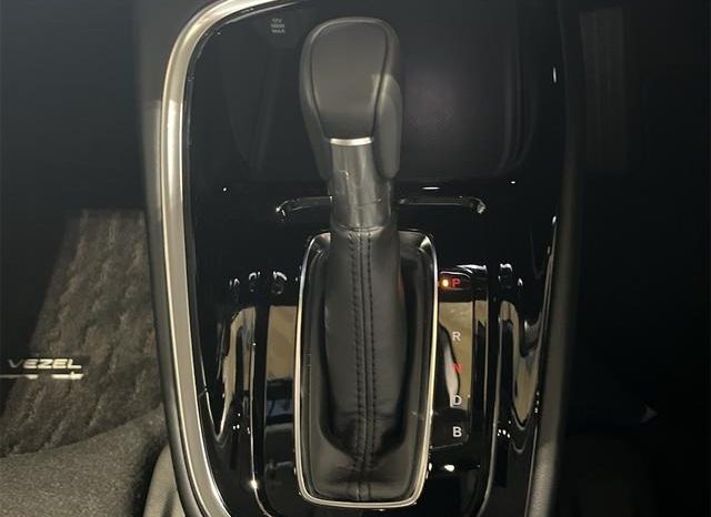 
								HONDA VEZEL E:HEV Z full									