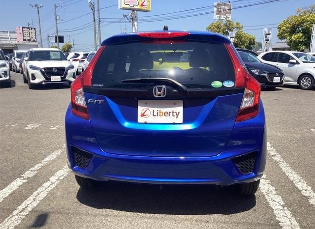 
								HONDA FIT 13G L PACKAGE full									