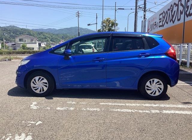
								HONDA FIT 13G L PACKAGE full									