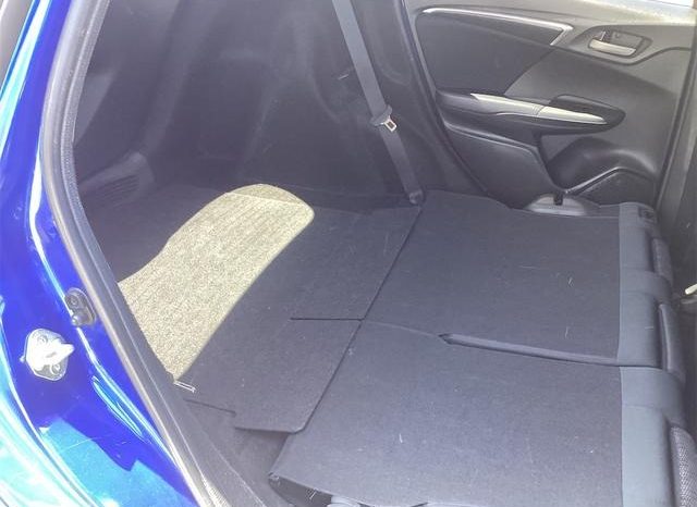 
								HONDA FIT 13G L PACKAGE full									