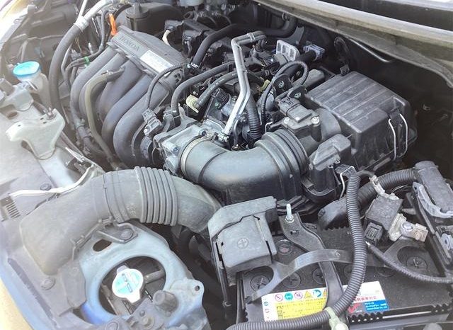 
								HONDA FIT 13G L PACKAGE full									