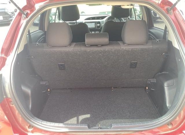 
								TOYOTA VITZ F SAFETY EDITION II full									