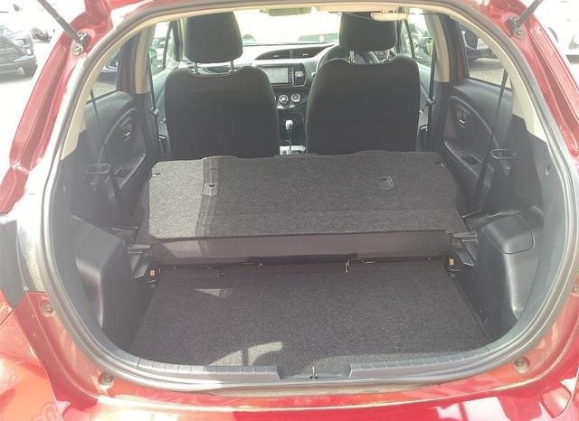 
								TOYOTA VITZ F SAFETY EDITION II full									