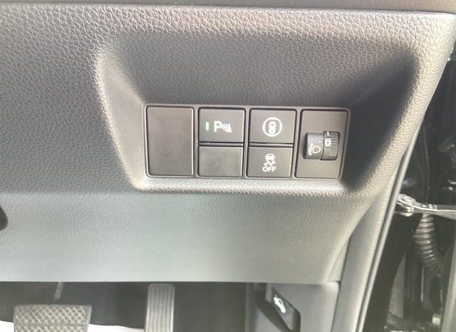 
								HONDA FIT BASIC full									