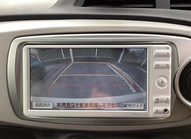 
								TOYOTA VITZ F full									