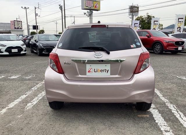 
								TOYOTA VITZ F full									