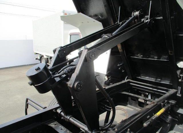 
								HINO RANGER DUMP TRUCK full									