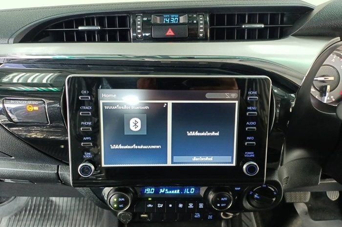 
								TOYOTA HILUX full									