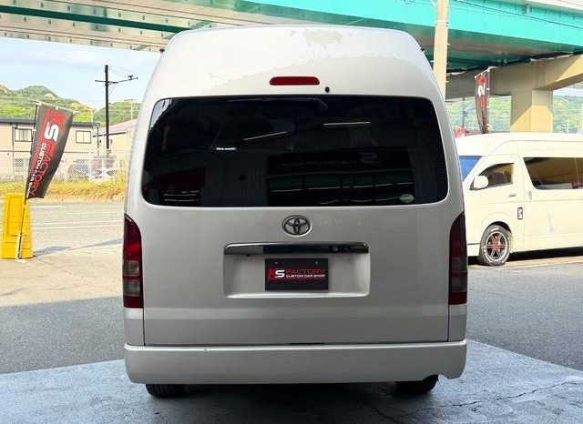 
								TOYOTA HIACE COMMUTER GL full									