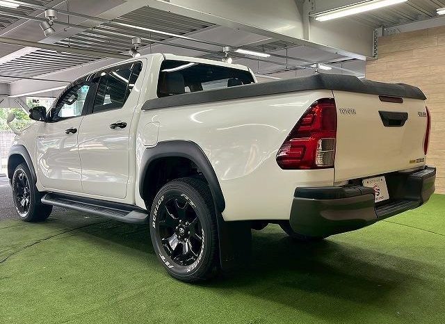 
								TOYOTA HILUX Z BLACK RALLY EDITION full									