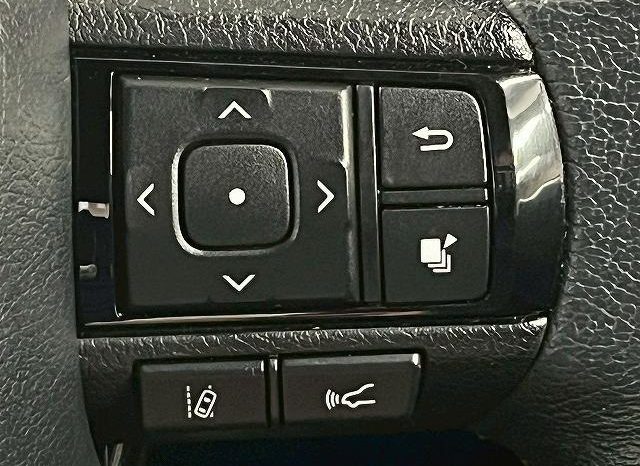 
								TOYOTA HILUX Z BLACK RALLY EDITION full									