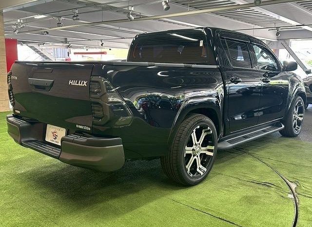 
								TOYOTA HILUX Z BLACK RALLY EDITION full									