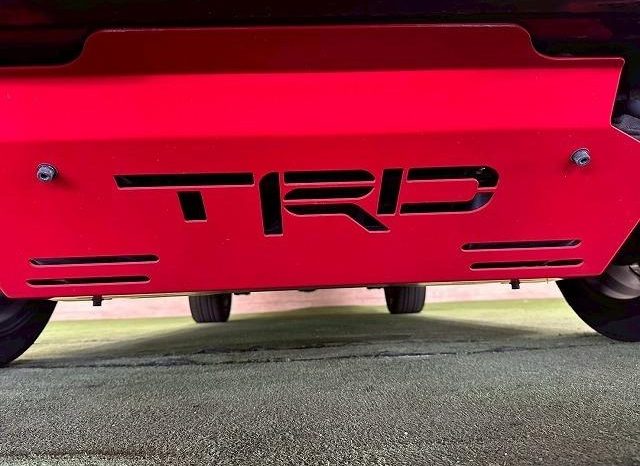 
								TOYOTA HILUX Z BLACK RALLY EDITION full									