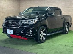 TOYOTA HILUX Z BLACK RALLY EDITION