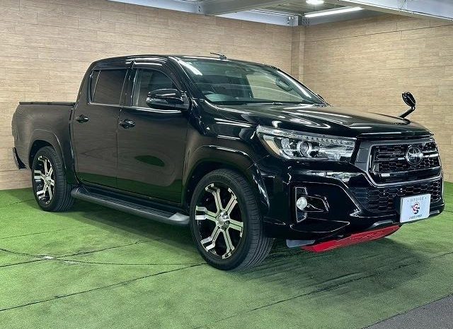 
								TOYOTA HILUX Z BLACK RALLY EDITION full									