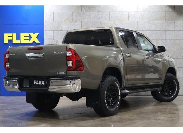 
								TOYOTA HILUX Z full									