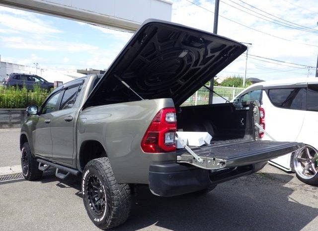 
								TOYOTA HILUX Z full									