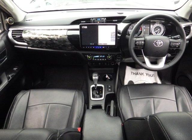 
								TOYOTA HILUX Z full									