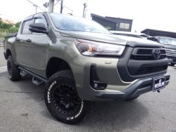 TOYOTA HILUX Z