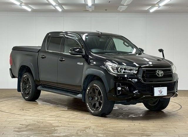 
								TOYOTA HILUX Z BLACK RALLY EDITION full									