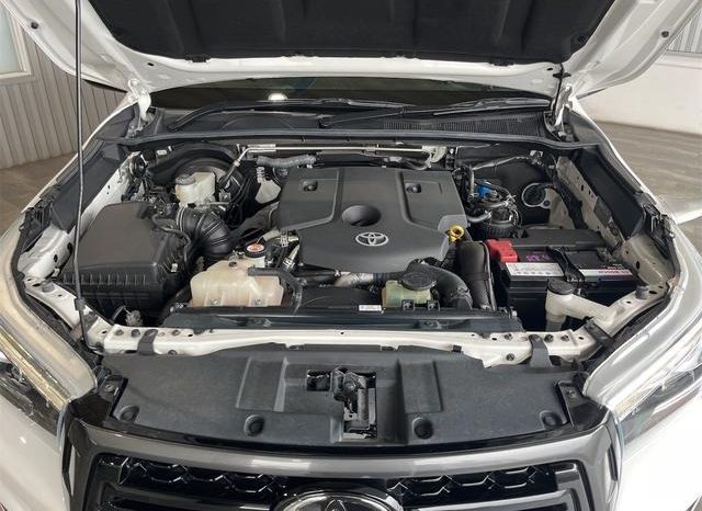 
								TOYOTA HILUX Z BLACK RALLY EDITION full									