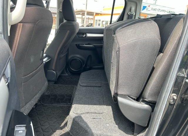 
								TOYOTA HILUX Z full									