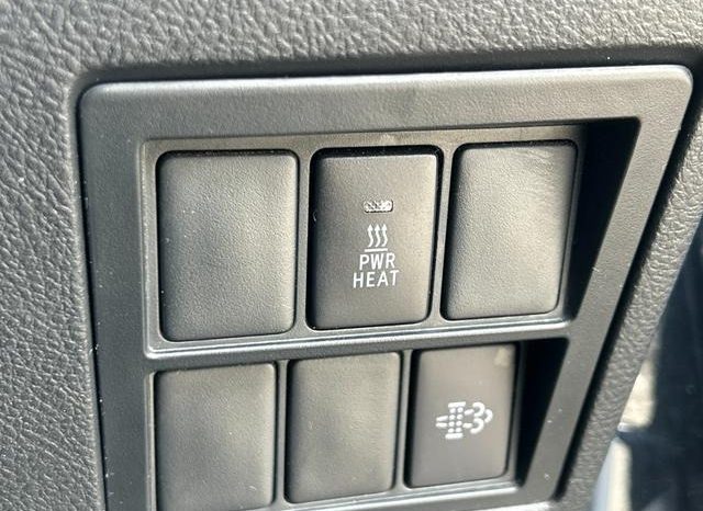 
								TOYOTA HILUX Z full									