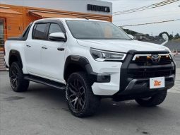 TOYOTA HILUX Z