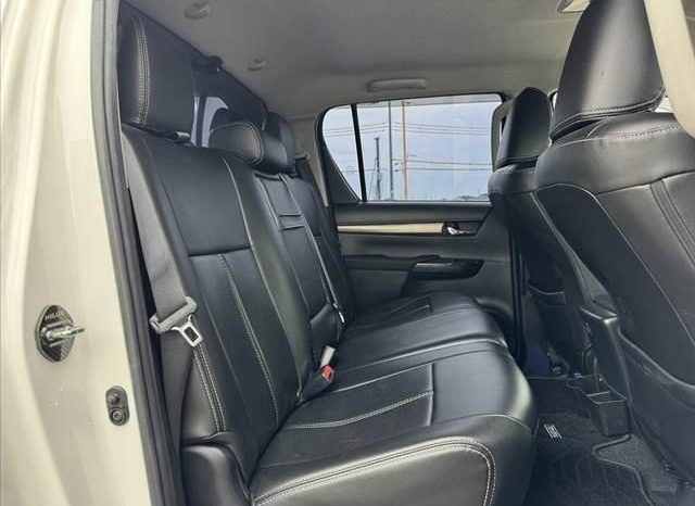 
								TOYOTA HILUX Z full									