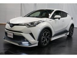 TOYOTA C-HR G