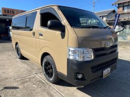 TOYOTA HIACE VAN LONG SUPER GL
