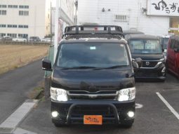 TOYOTA HIACE VAN LONG SUPER GL